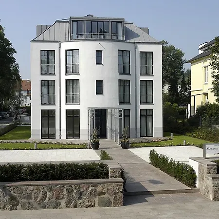 Carstens מלון טימנדורפר שטרנד